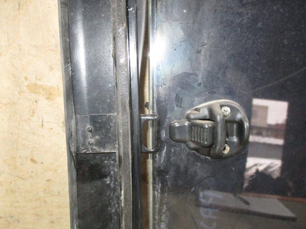 Стекло кузовное открывающееся правое, 2000 рублей, Пермь