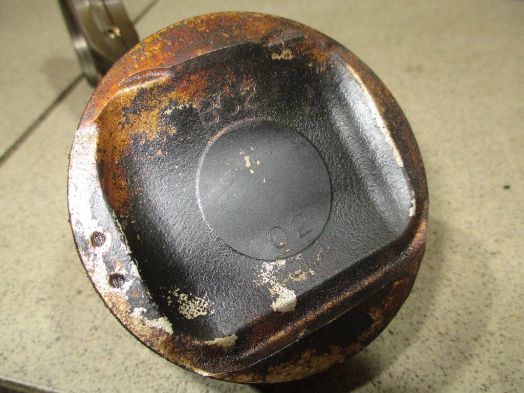 Поршень с шатуном, 2000 рублей, Пермь