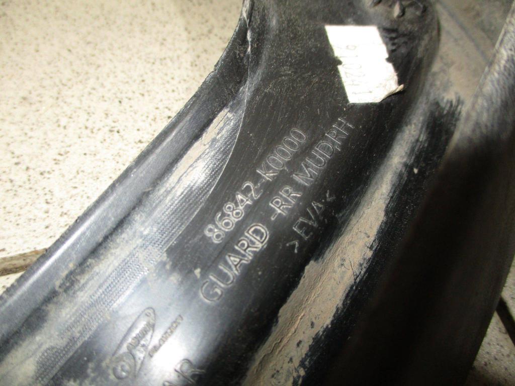 Брызговик задний правый, 1000 рублей, Пермь