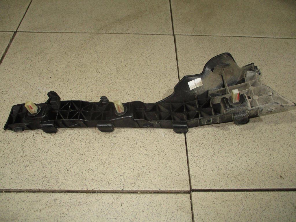 Кронштейн заднего бампера правый, 2000 рублей, Пермь