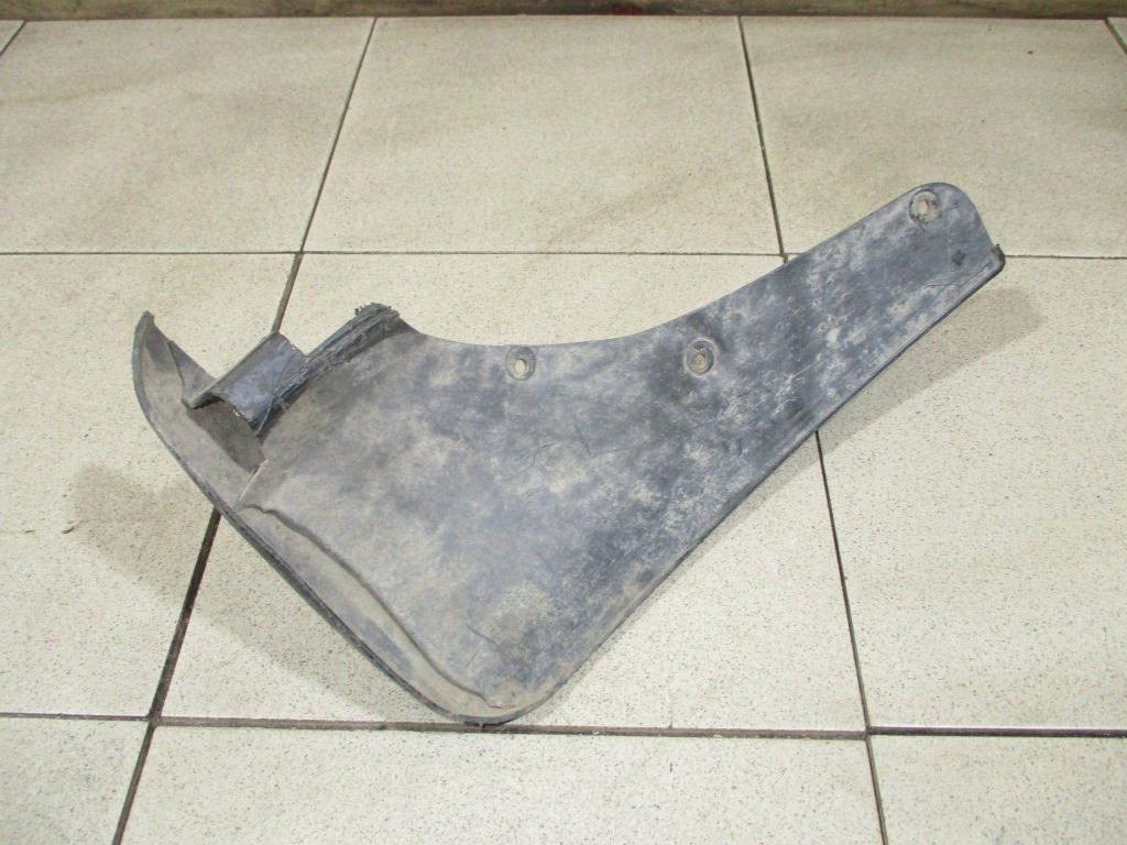 Брызговик передний левый, 1000 рублей, Пермь