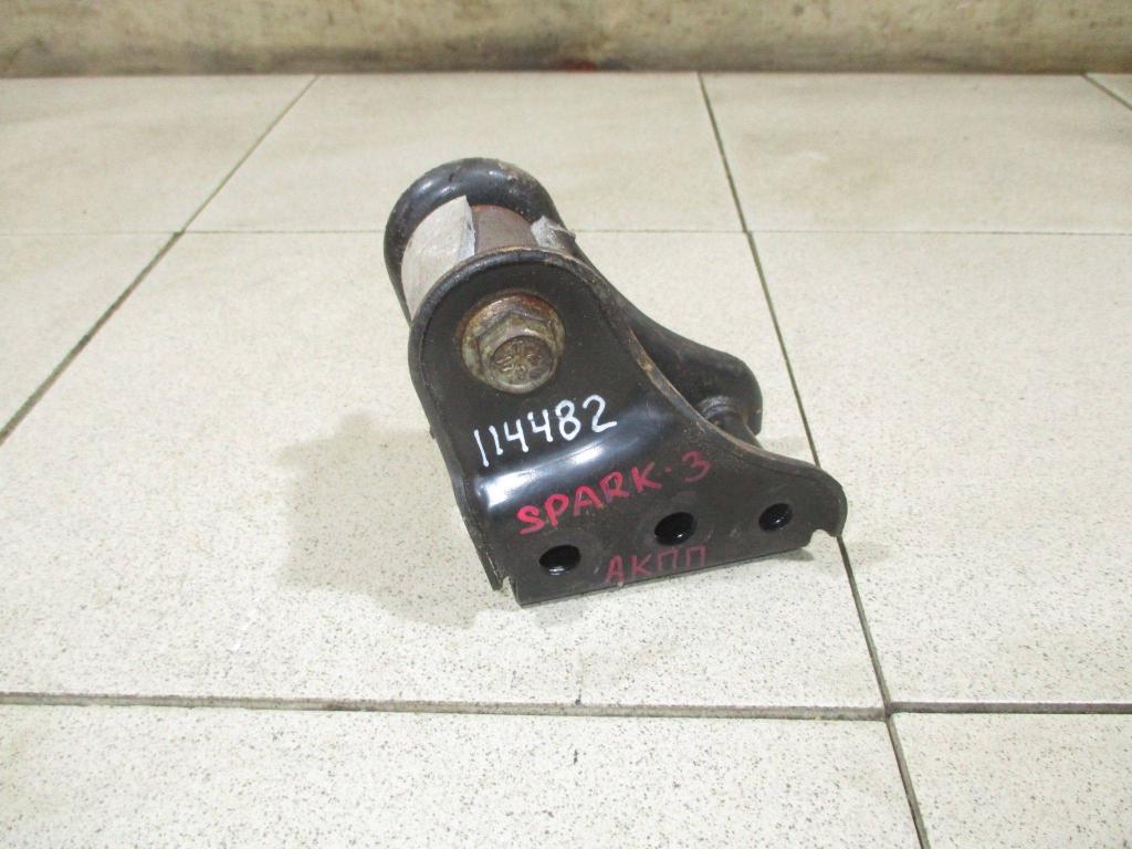 Кронштейн КПП, 500 рублей, Пермь