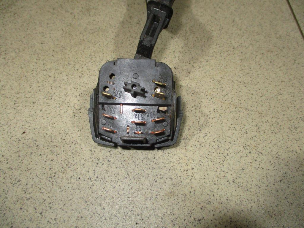 Переключатель стеклоочистителей, 1000 рублей, Пермь