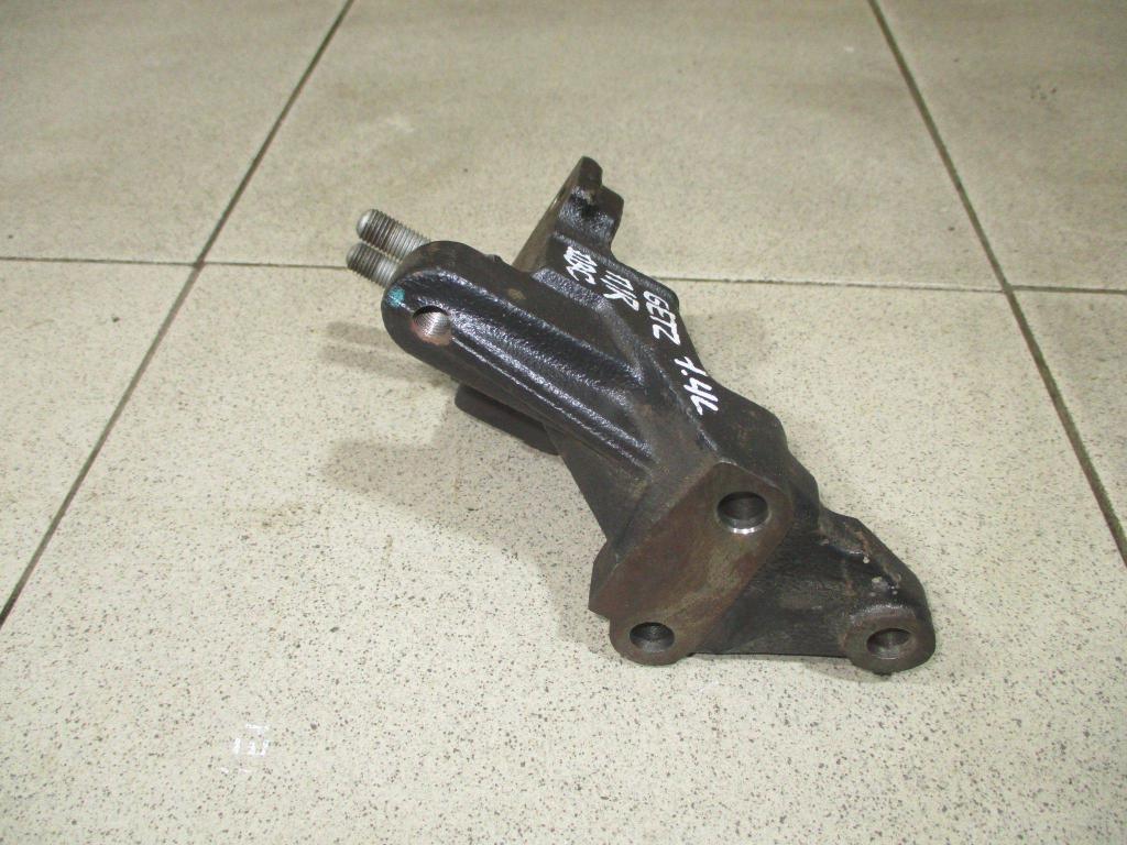 Кронштейн двигателя правый, 800 рублей, Пермь