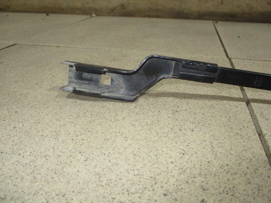 Поводок стеклоочистителя передний правый, 1000 рублей, Пермь