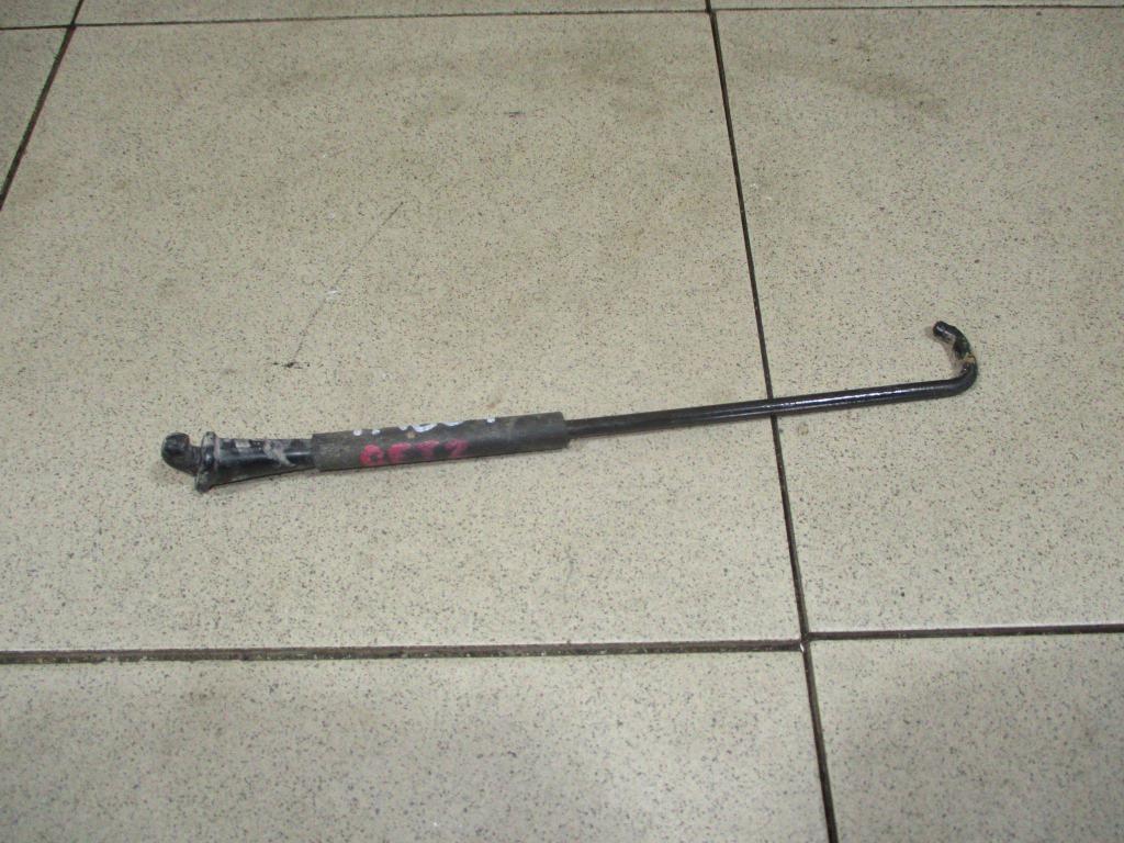 Держатель капота, 500 рублей, Пермь