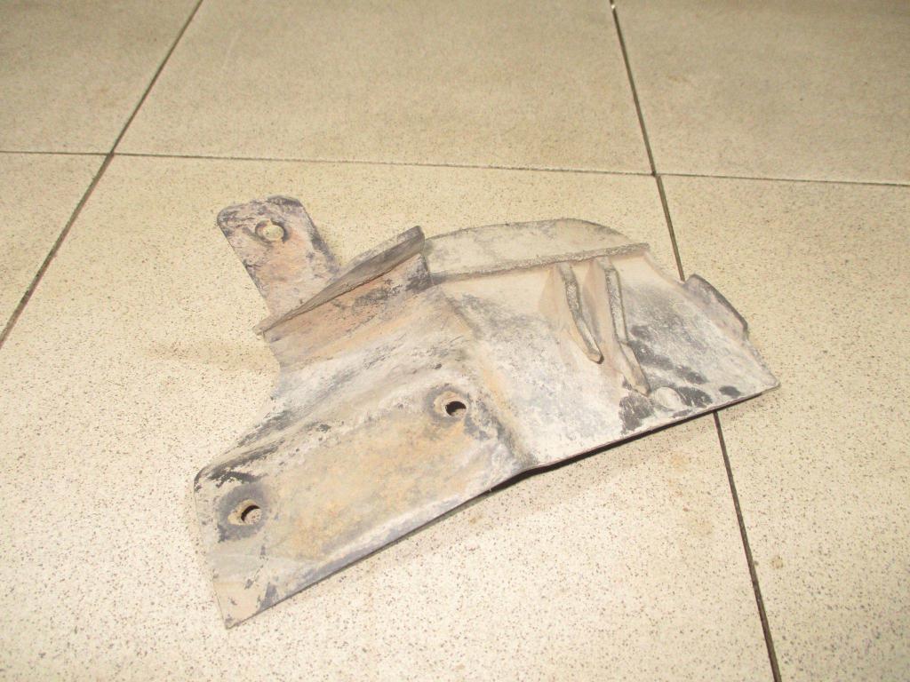 Брызговик задний левый, 500 рублей, Пермь