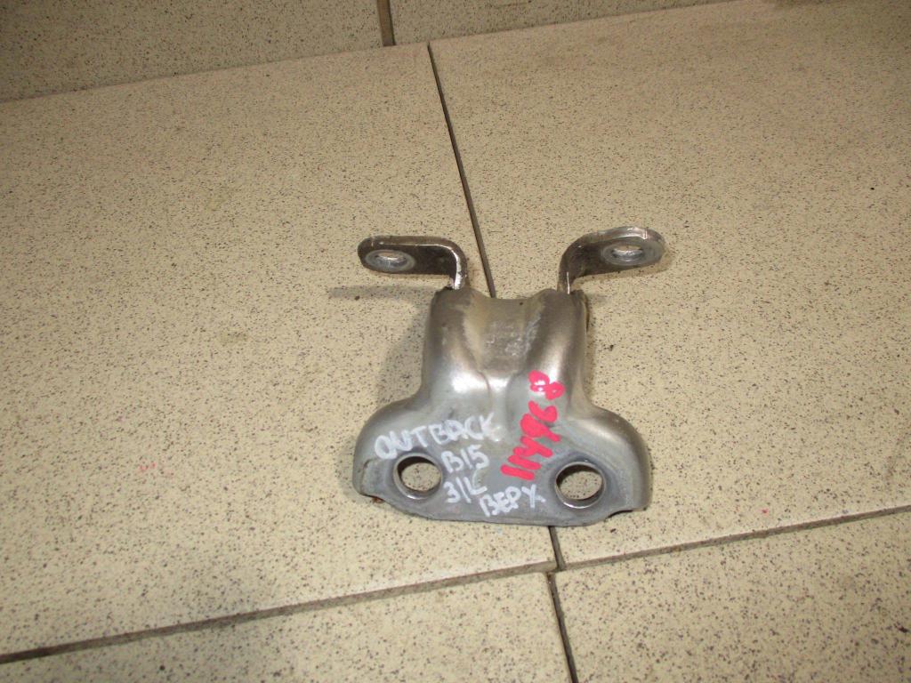 Петля двери задней левой верхняя, 1000 рублей, Пермь