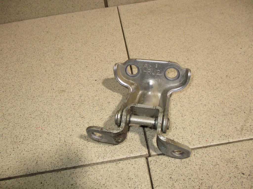 Петля двери задней левой верхняя, 1000 рублей, Пермь