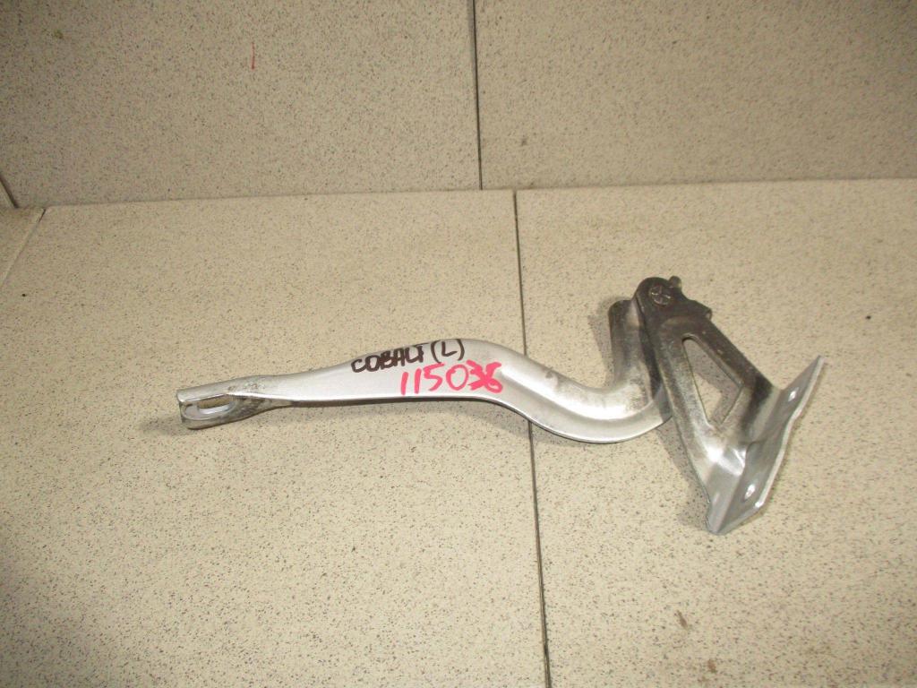 Петля капота левая, 1000 рублей, Пермь