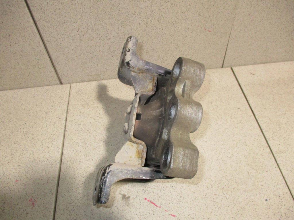 Опора двигателя правая, 2500 рублей, Пермь