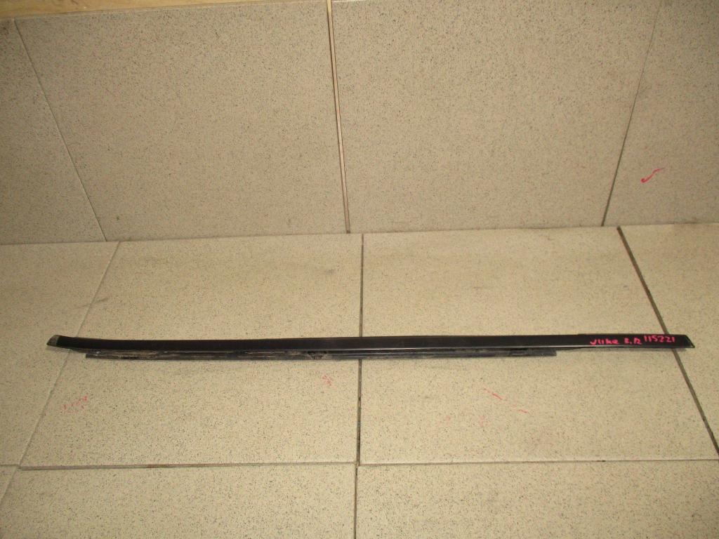 Накладка стекла заднего правого, 500 рублей, Пермь