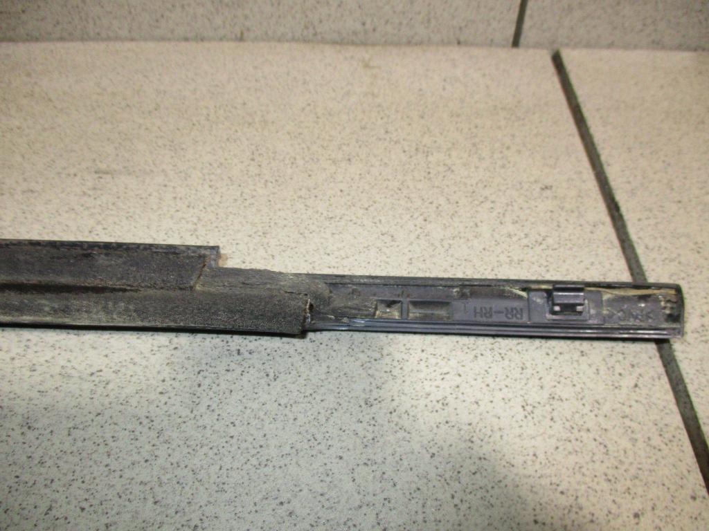 Накладка стекла заднего правого, 500 рублей, Пермь