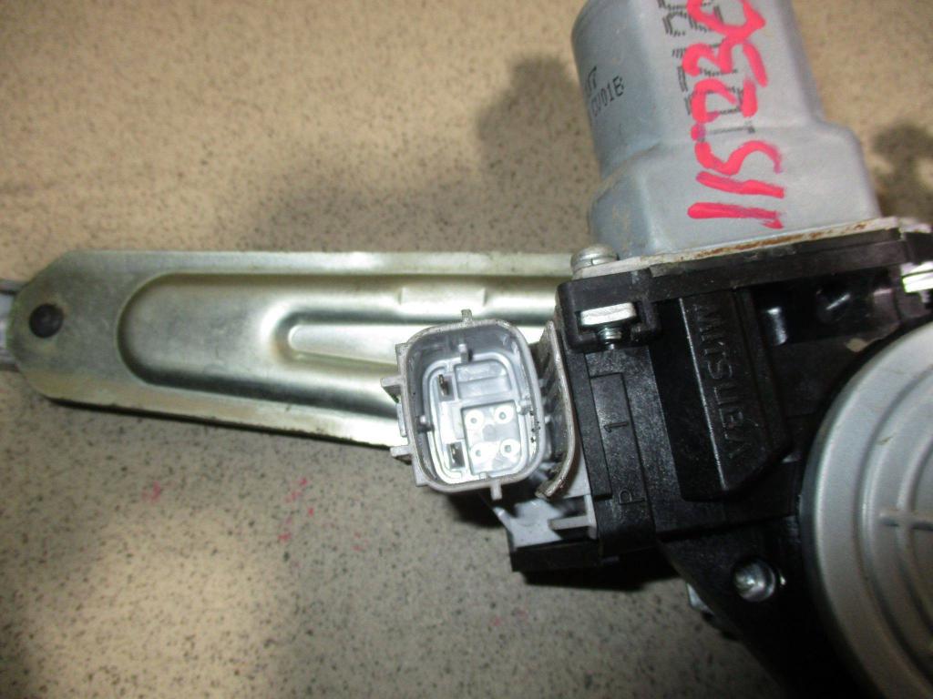 Стеклоподъемник задний левый, 3000 рублей, Пермь