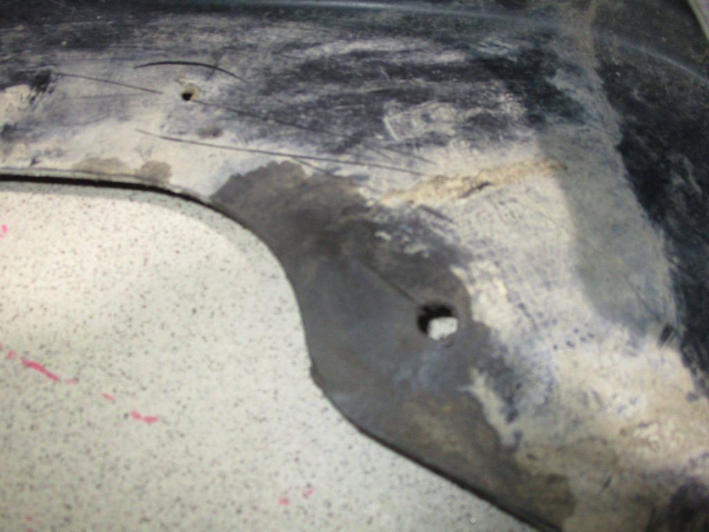 Брызговик передний правый, 1000 рублей, Пермь