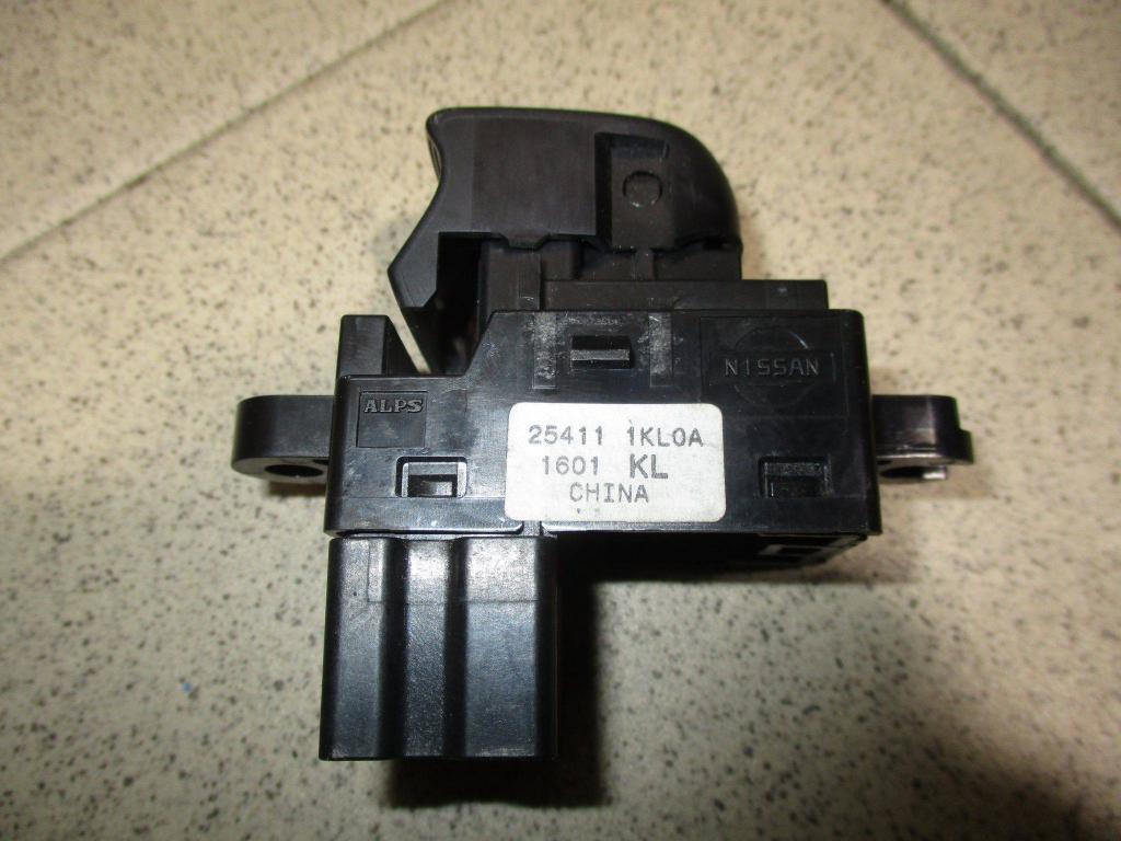 Кнопка стеклоподъемника, 500 рублей, Пермь