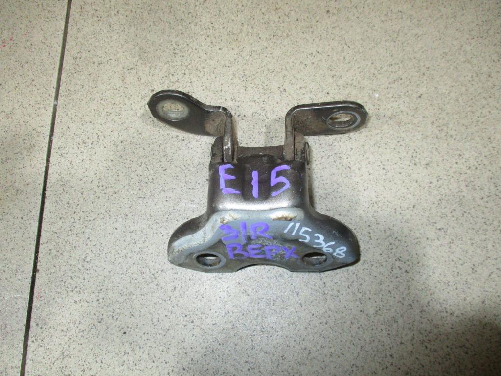 Петля двери задней правой верхняя, 550 рублей, Пермь