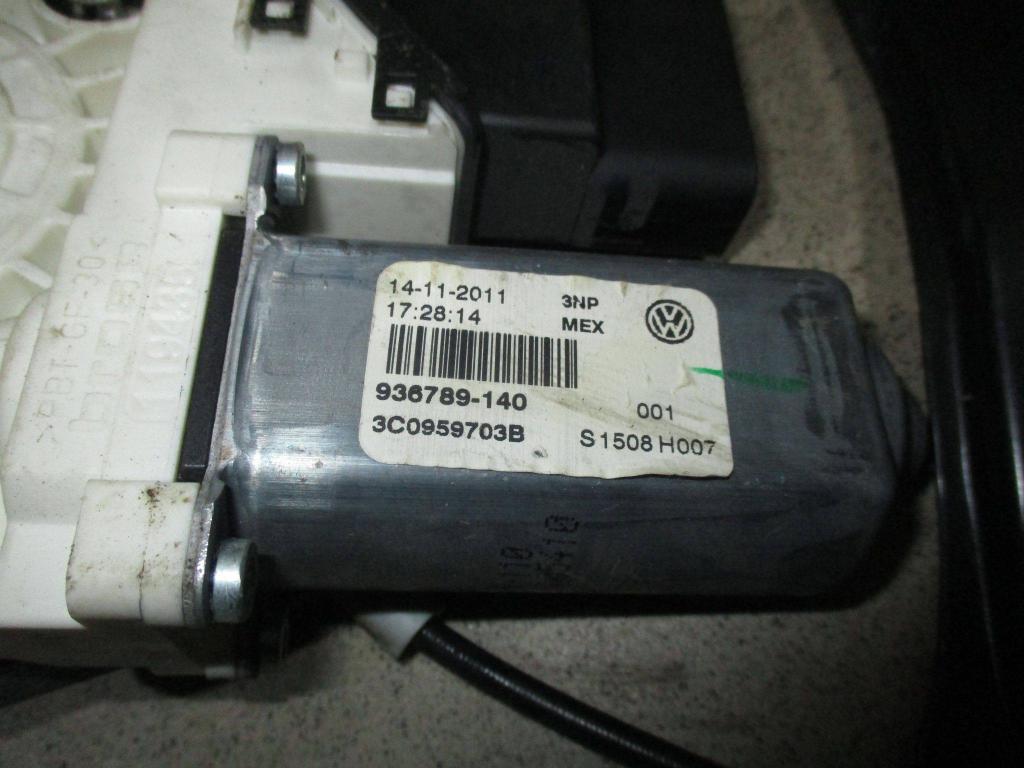 Стеклоподъемник задний левый, 3000 рублей, Пермь