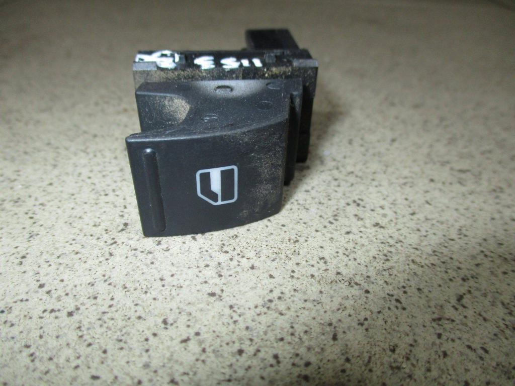 Кнопка стеклоподъемника, 500 рублей, Пермь