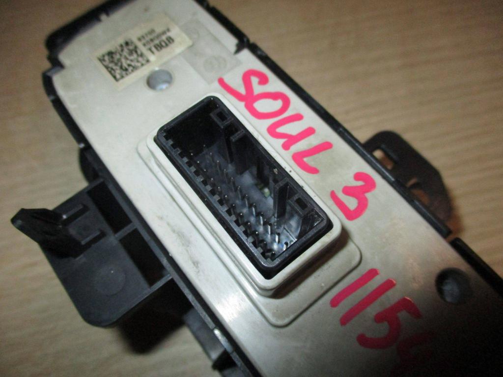 Блок кнопок, 2000 рублей, Пермь