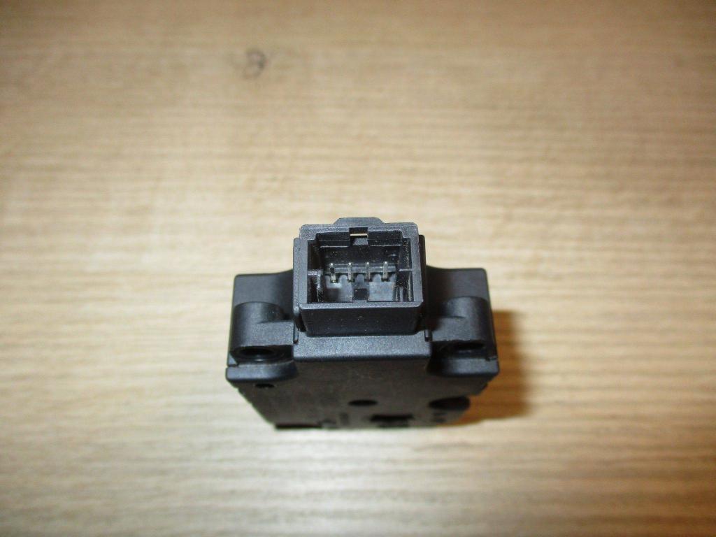 Моторчик заслонки печки, 1000 рублей, Пермь