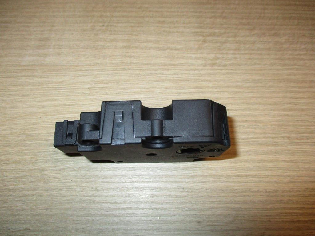 Моторчик заслонки печки, 1000 рублей, Пермь