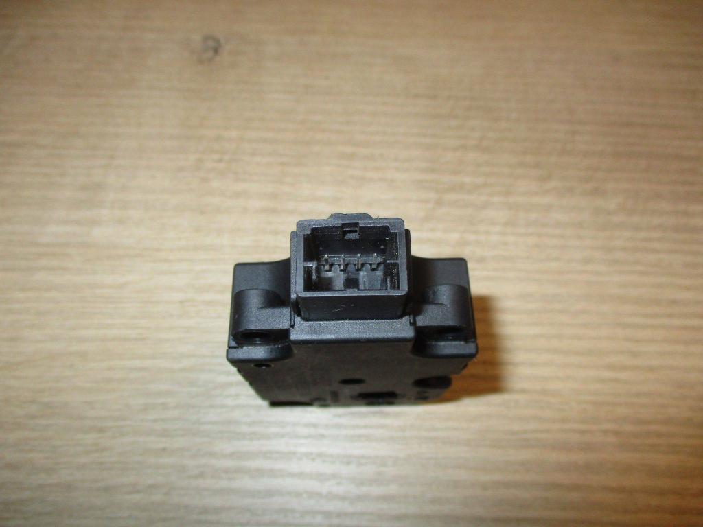 Моторчик заслонки печки, 1000 рублей, Пермь