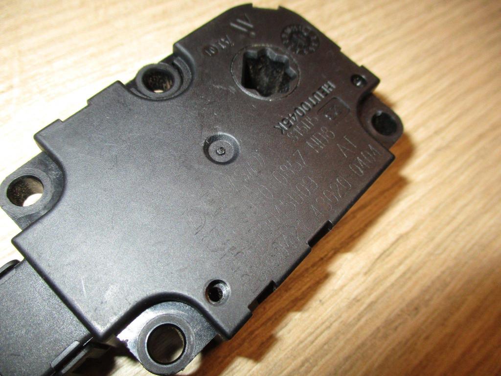 Моторчик заслонки печки, 1000 рублей, Пермь