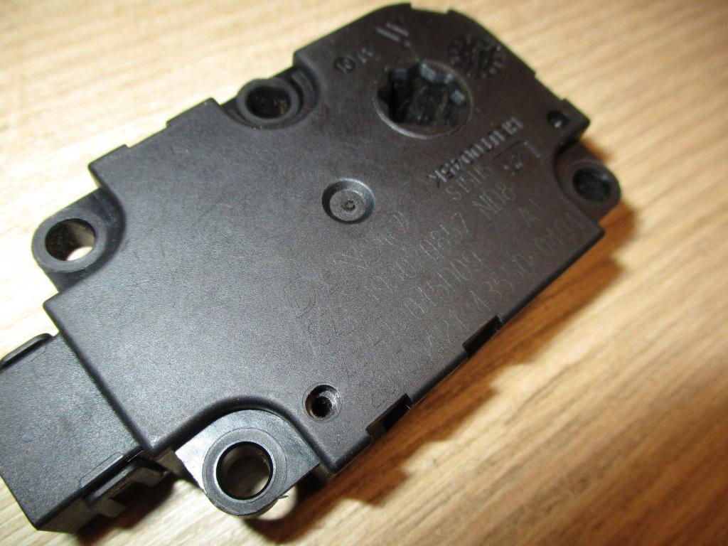 Моторчик заслонки печки, 1000 рублей, Пермь