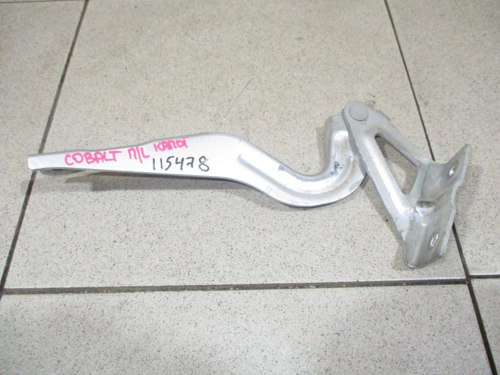 Петля капота левая, 1000 рублей, Пермь