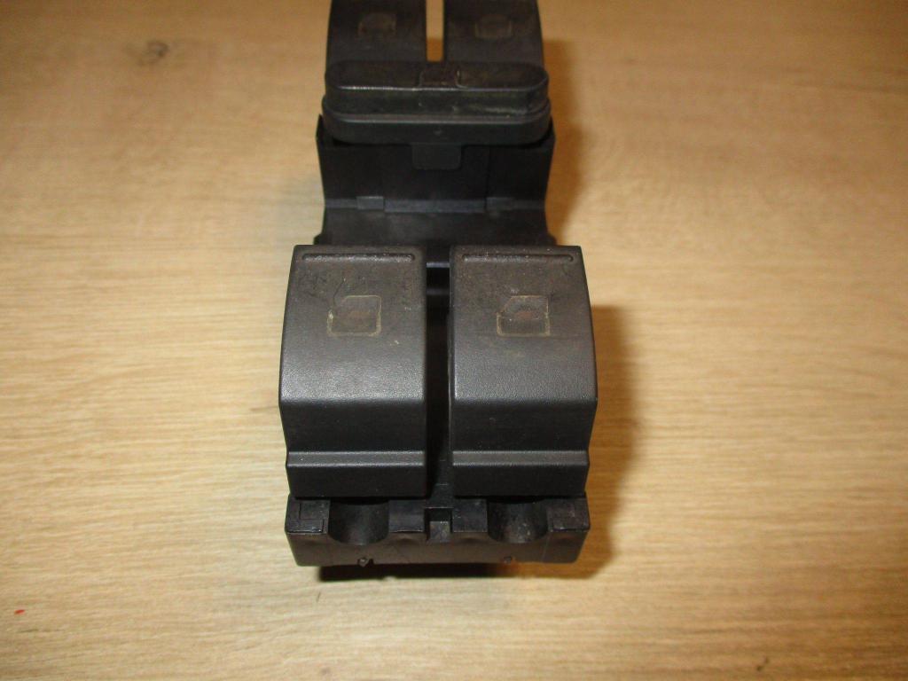 Блок управления стеклоподъемниками, 2000 рублей, Пермь