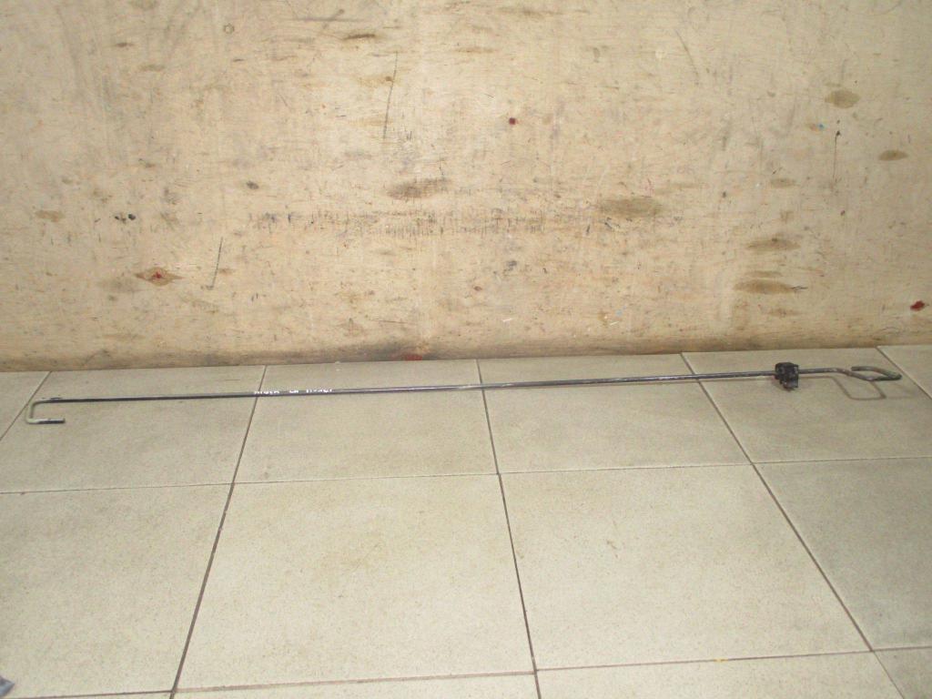 Торсион багажника, 500 рублей, Пермь