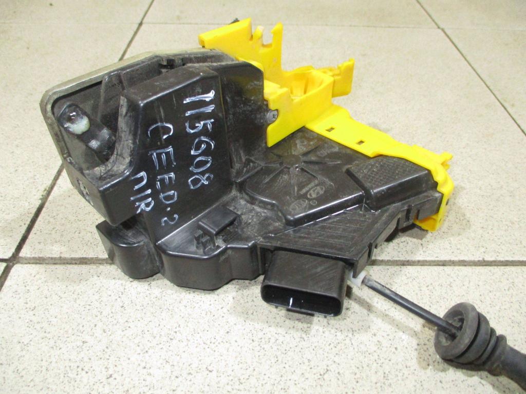 Замок двери передней правой, 3000 рублей, Пермь