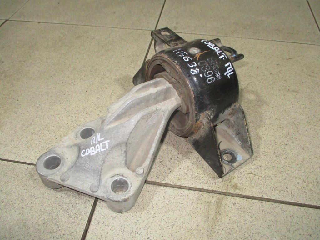 Опора КПП левая, 2500 рублей, Пермь