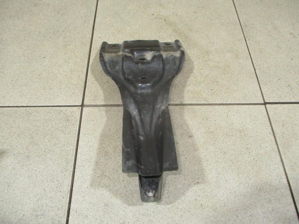 Кронштейн замка капота, 600 рублей, Пермь