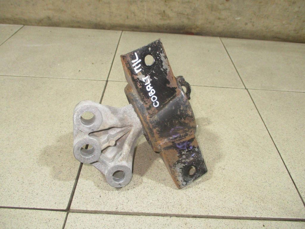 Опора КПП левая, 2000 рублей, Пермь