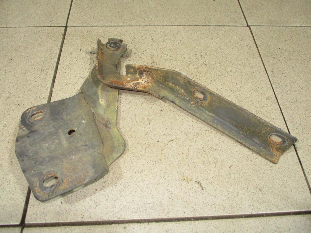 Петля капота левая, 1500 рублей, Пермь