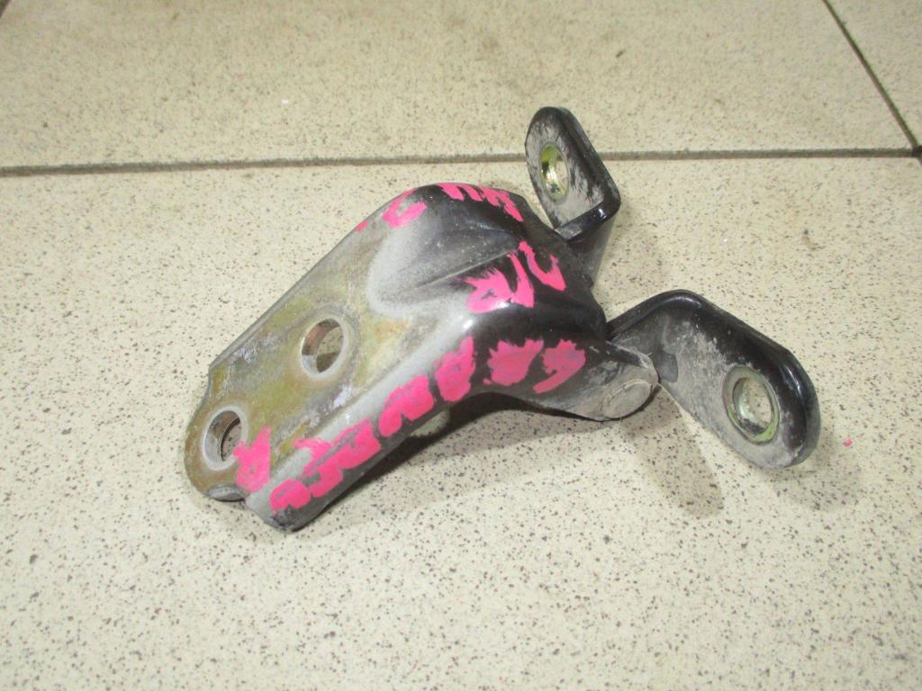 Петля двери передней правой нижняя, 800 рублей, Пермь