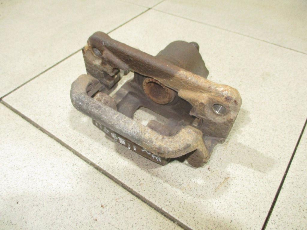 Суппорт задний правый, 3000 рублей, Пермь