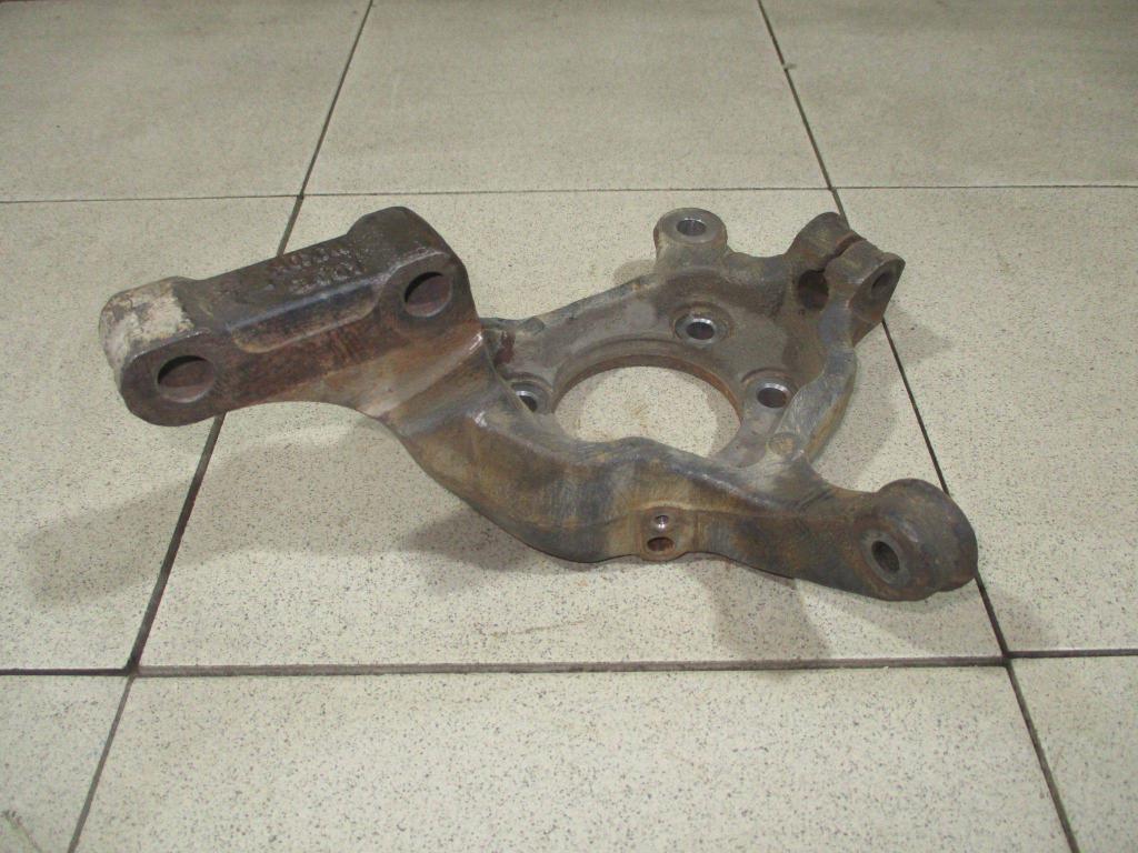 Кулак поворотный передний левый, 3000 рублей, Пермь