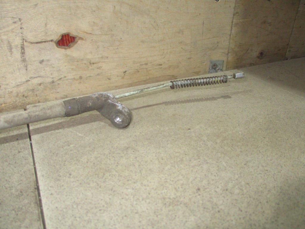 Трос ручника правый, 1500 рублей, Пермь