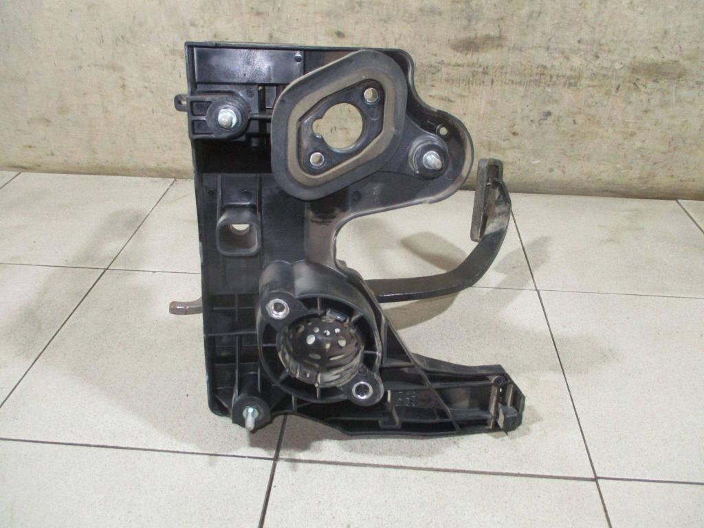 Педаль тормоза, 1500 рублей, Пермь