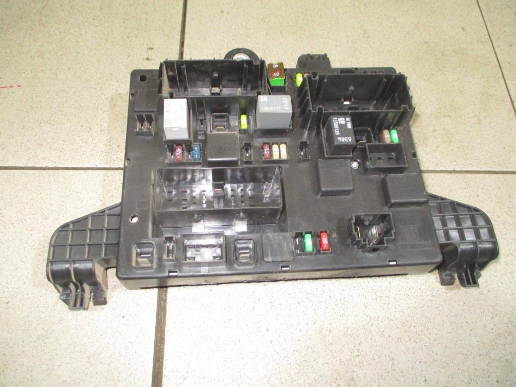 Блок предохранителей, 2000 рублей, Пермь