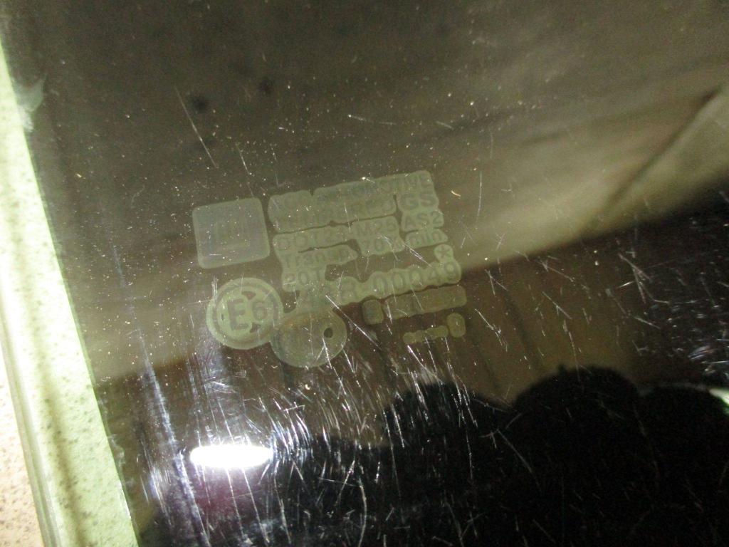 Стекло двери задней правой, 2000 рублей, Пермь