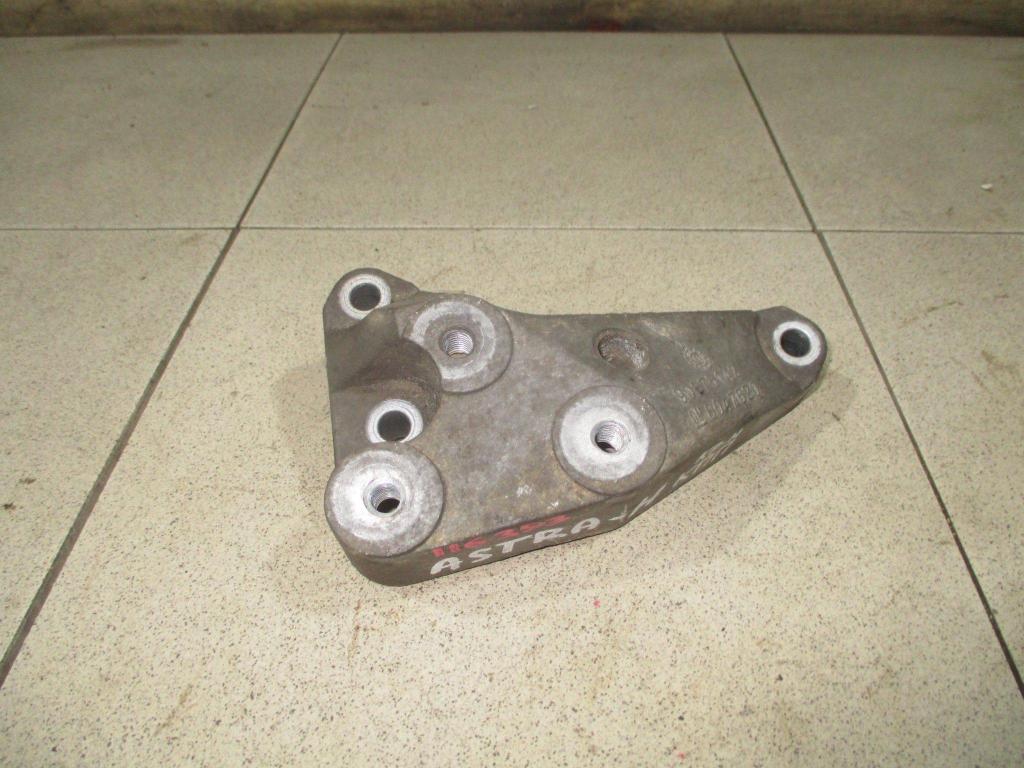 Кронштейн опоры КПП, 500 рублей, Пермь