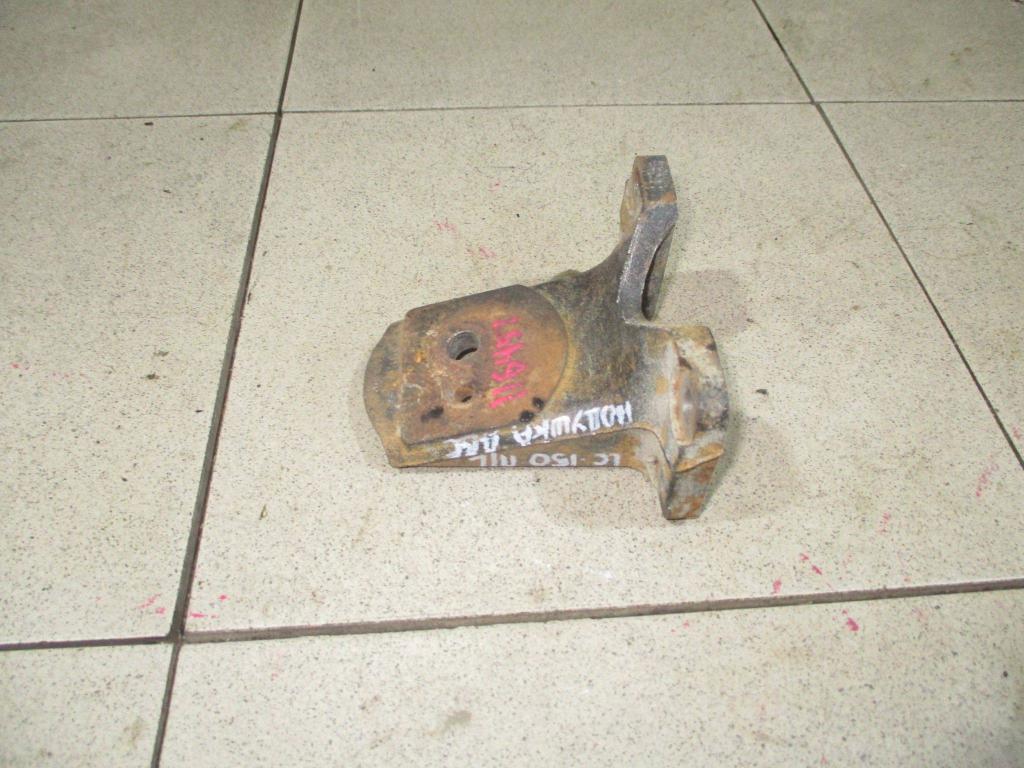 Кронштейн двигателя, 700 рублей, Пермь