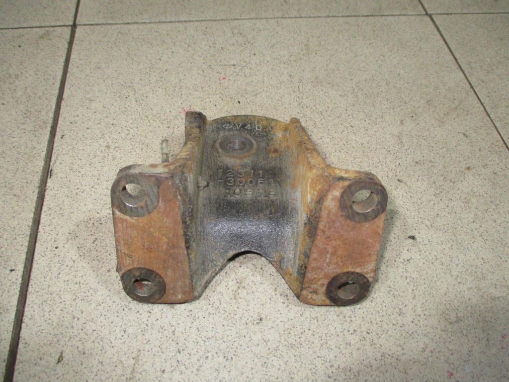 Кронштейн двигателя, 700 рублей, Пермь