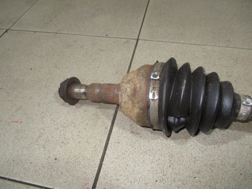 Полуось передняя левая, 4000 рублей, Пермь