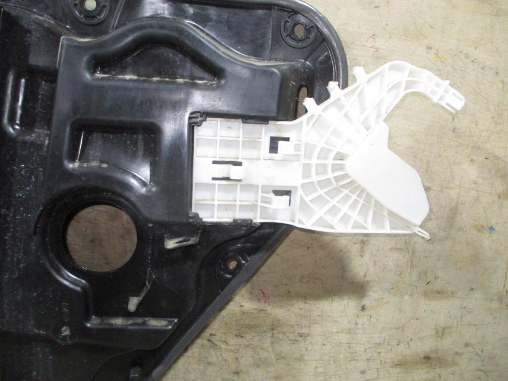 Стеклоподъемник задний левый, 12000 рублей, Пермь