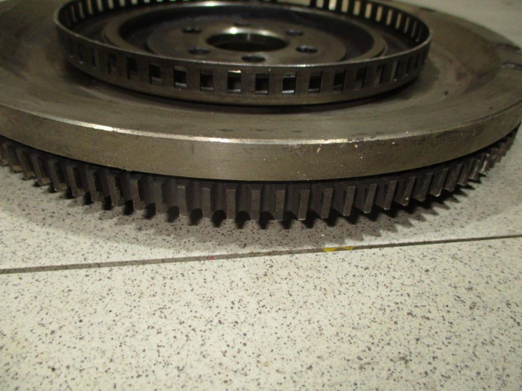 Маховик, 1500 рублей, Пермь